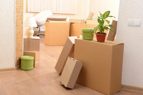 Furniture collection and delivery service near Streatham Common