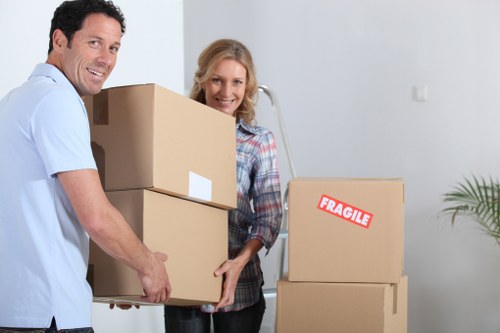 Residential move support in Streatham
